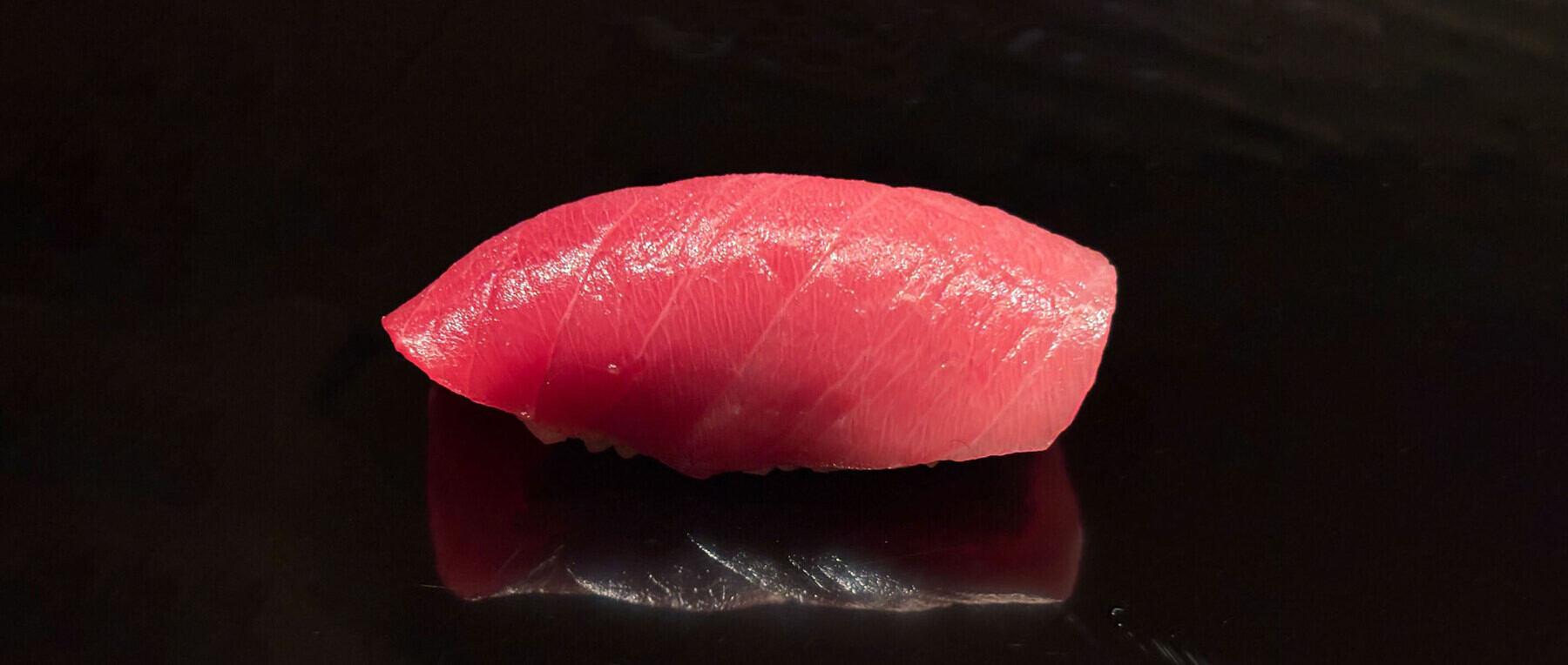 西麻布 鮨 真の2枚目のカバー画像