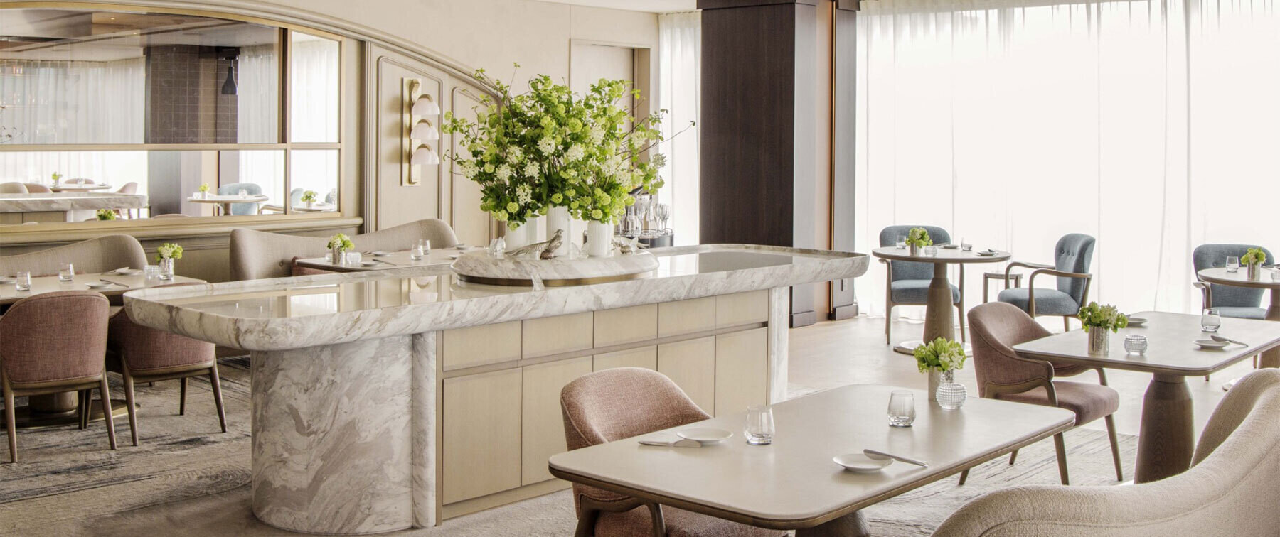 [開催終了][12/11開催] SÉZANNE (セザン)  × プリューレ・ロック(Prieuré Roch) ワインディナーイベントの1枚目のカバー画像