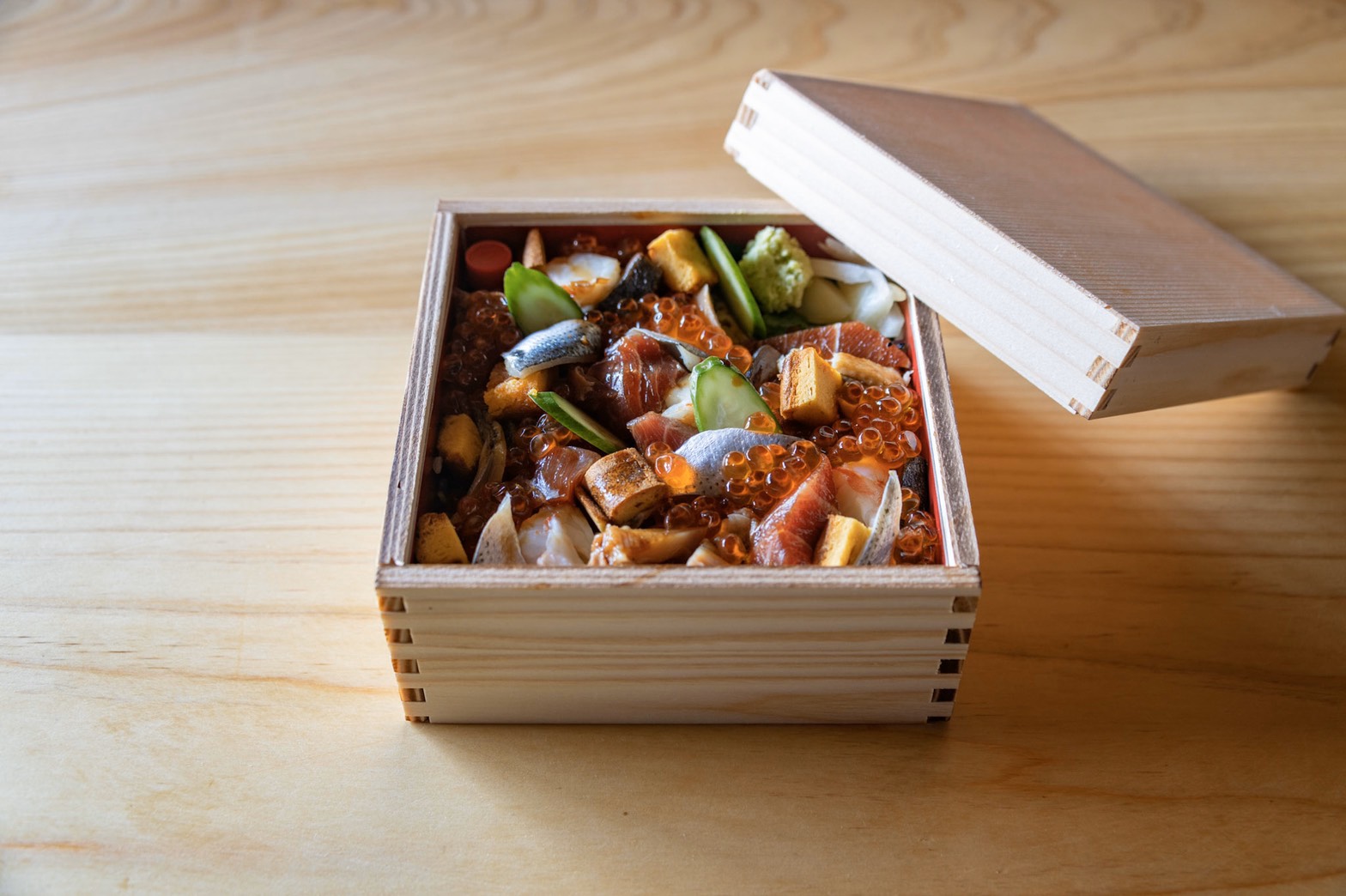 Sushi Sanshin [special site] ( Takeaway )'s images1